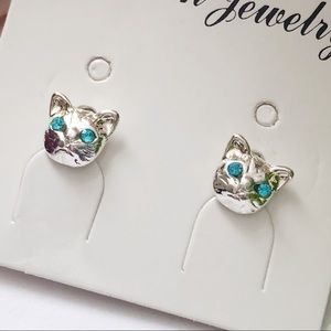 🎁{$firm} Silver Kitty Stud Earrings🎄